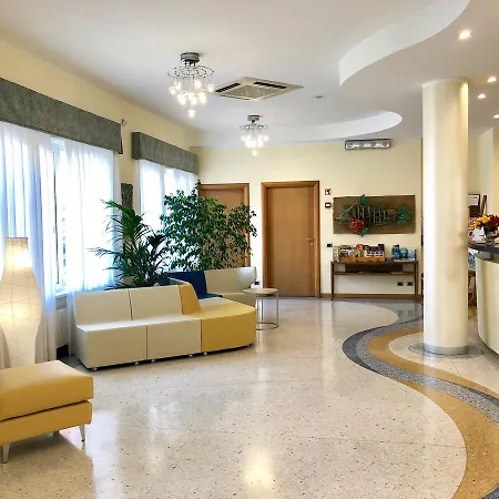 Hotel Baia Bianca 3*